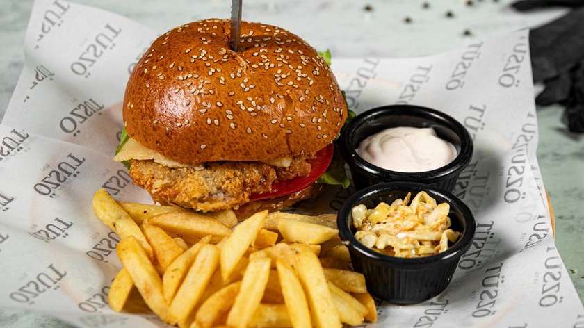 Sezar Burger