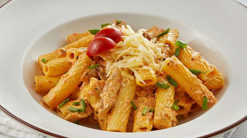 Rigattoni chicken Arabiatta