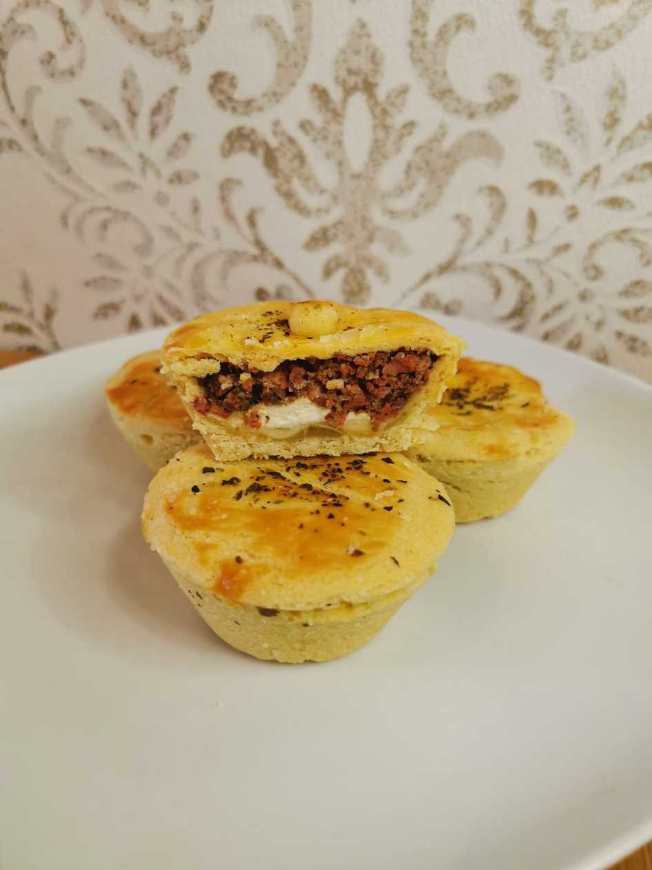 Empada G de Chouriço com Cream Cheese