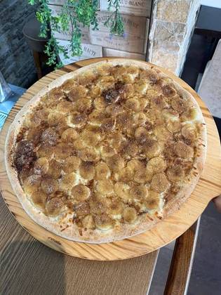 Pizza de Banana com Canela
