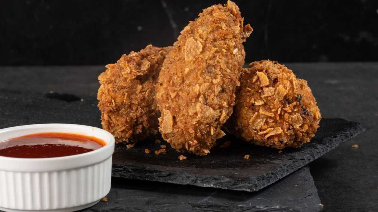 Str-eat Wings 3pcs