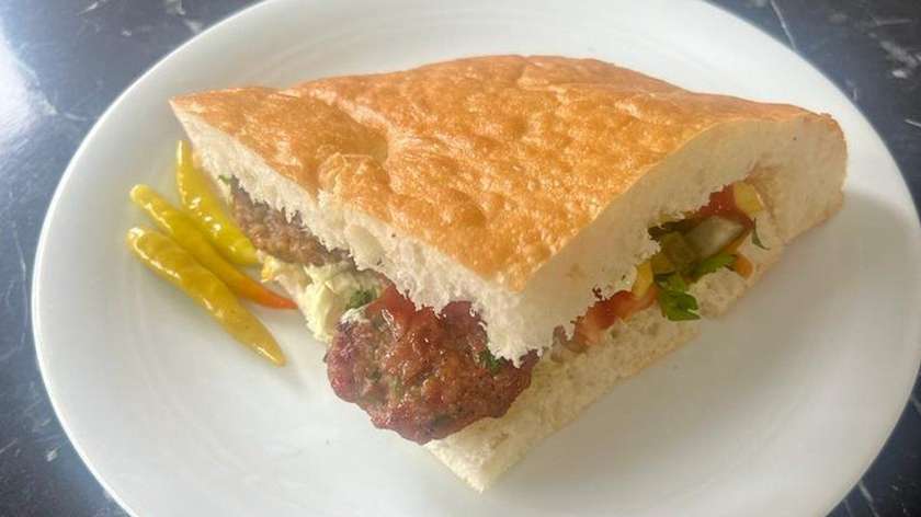 Izqara with Meat