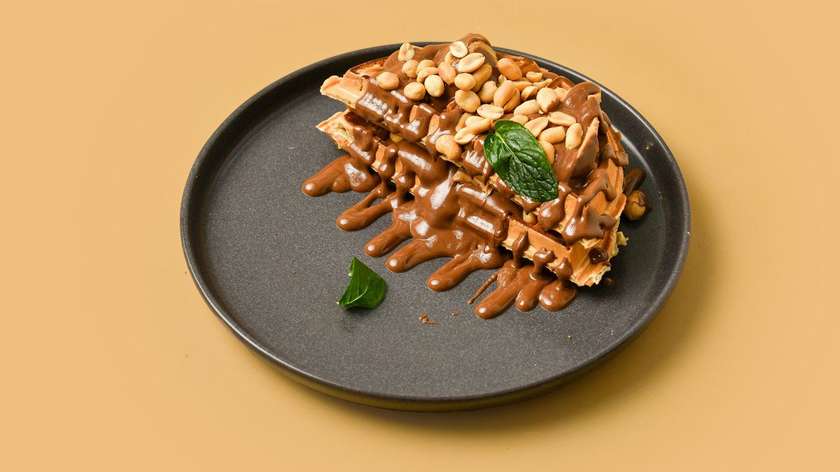35. Peanut Butter, Praline Chocolate, Peanuts Waffle