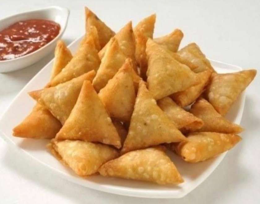 Samosa vegetable ( 5 units)