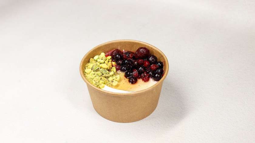 Pistachio Berry Yogurt