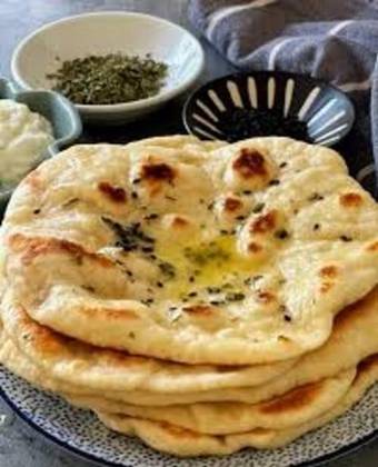 Mums Special Naan