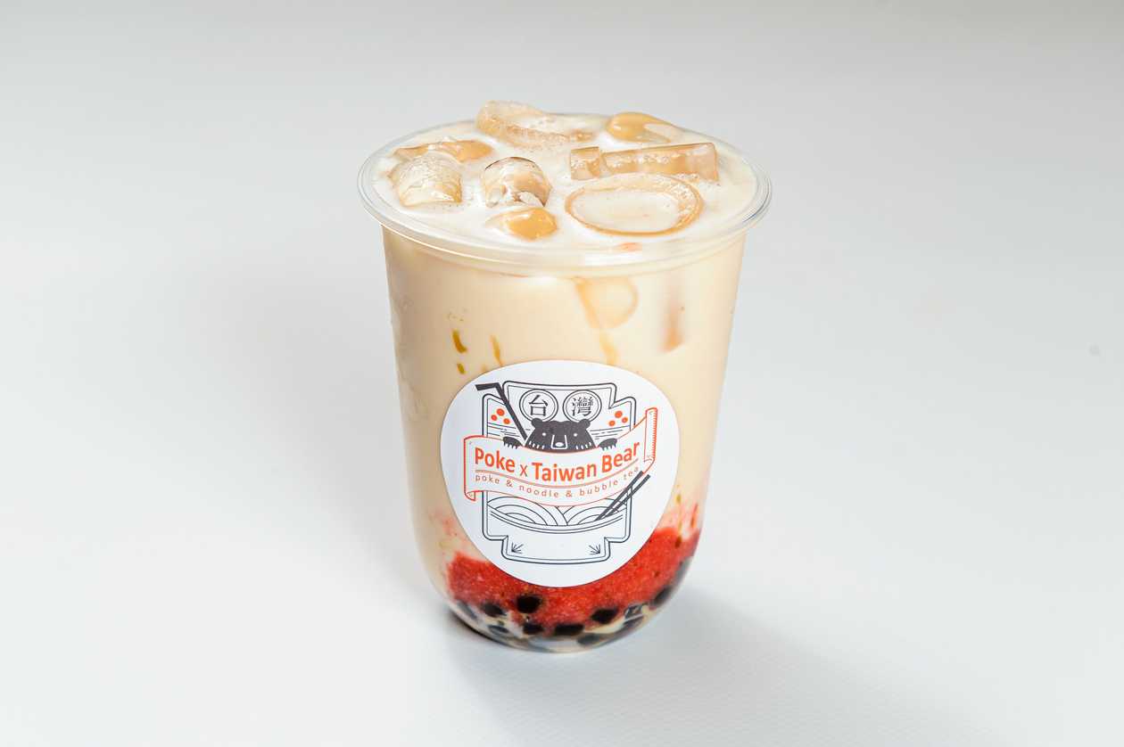 Truskawkowa mleczna bubble tea
