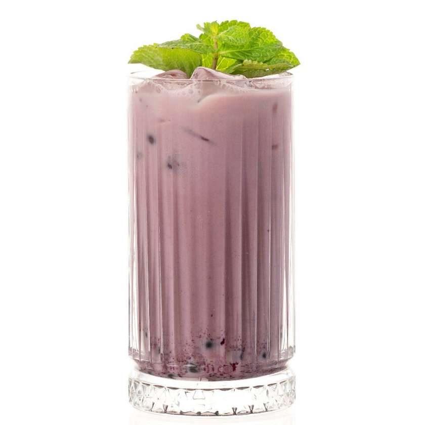 Blueberry bubble tea