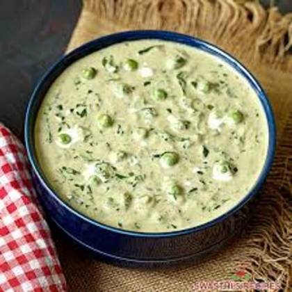 Methi Mutter Malai ( White or Red Gravy ) select 1