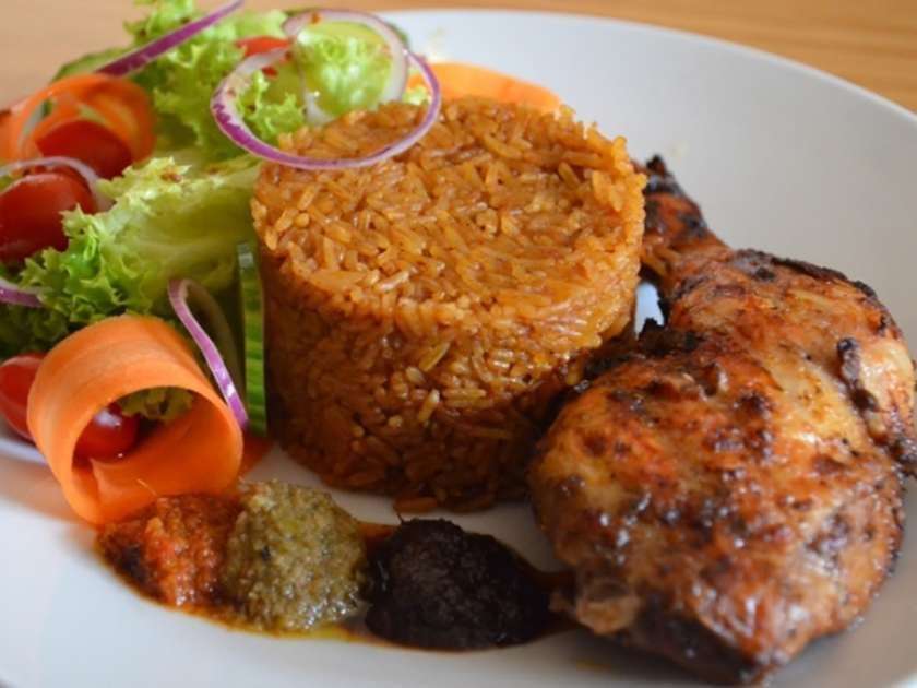JOLLOF RICE WITH GRILLED CHICKEN