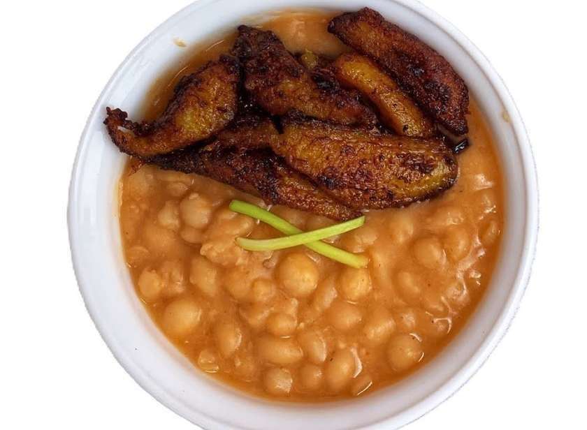 BAMBARA BEANS AND FRIED PLANTAIN (ABOBOI AND FRIED PLANTAIN )