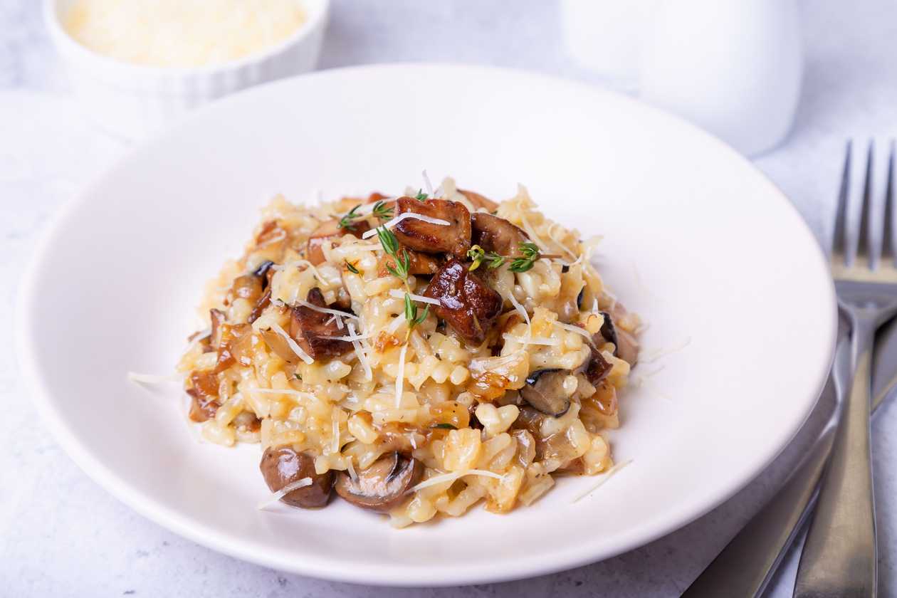 Risotto con funghi e carne di manzo