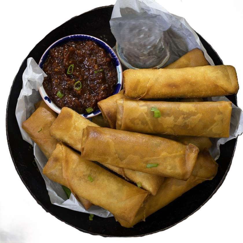 Spring Rolls 3pcs ( Beef & veggies )