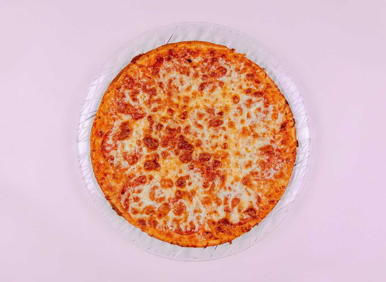 Pizza Salámová Malá