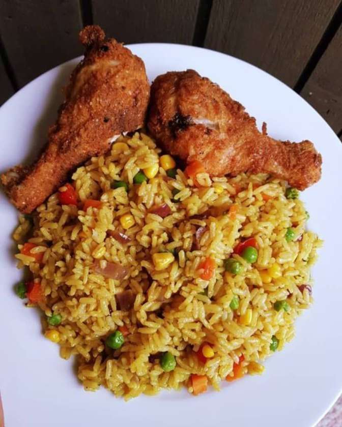 FRIED RICE + CHICKEN DRUMSTICK FRIED