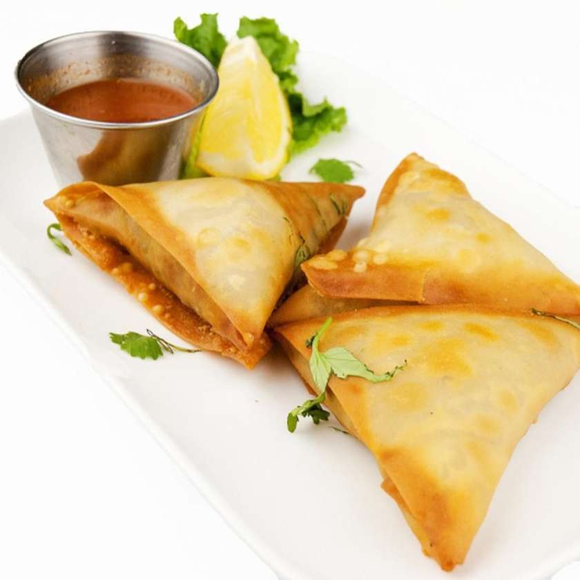 3x Chicken Samosas