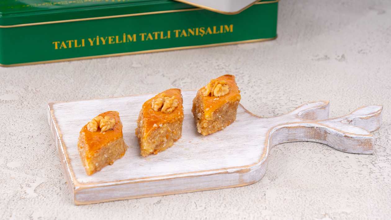 Baklava with nuts