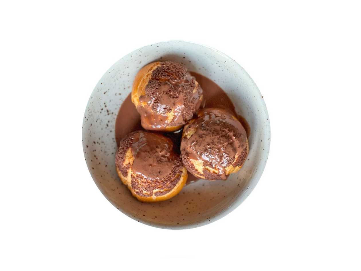 Класичні профітролі (250 г)