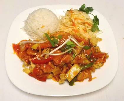 Chicken in spicy sauce **(gà sốt cay)
