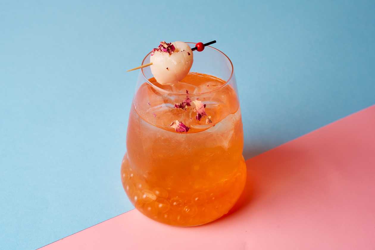 Peach and lychee Bubble tea