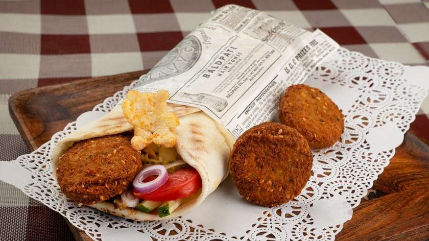 Lavašas su falafeliais