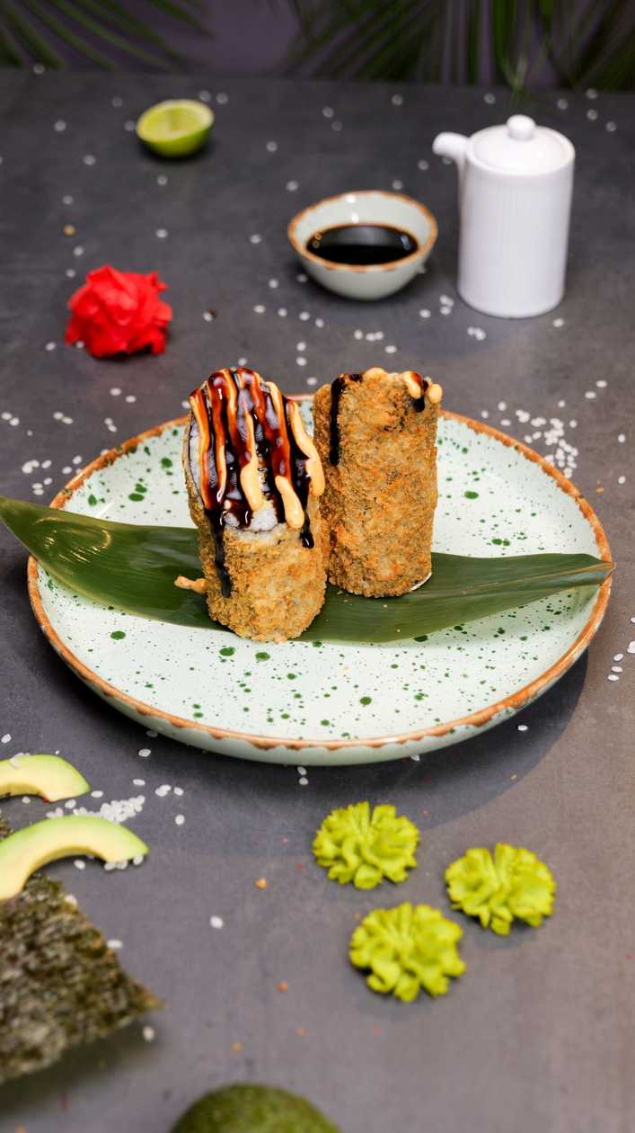 Sushi burrito with squid