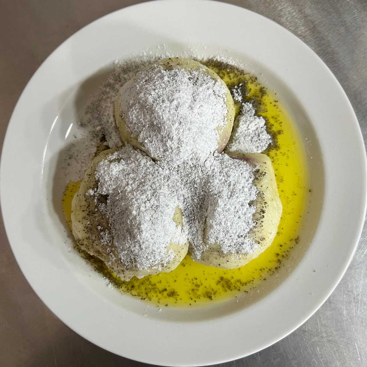 3ks ŠVESTKOVÉ KNEDLÍKY s MÁKEM a CUKREM