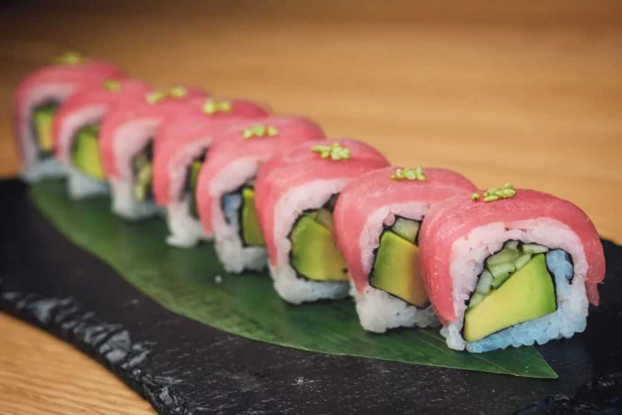 Tuna Uramaki Special Rolls