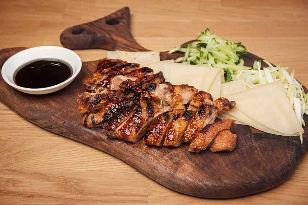 Crispy Duck with Hoisin Sauce and Crepes
