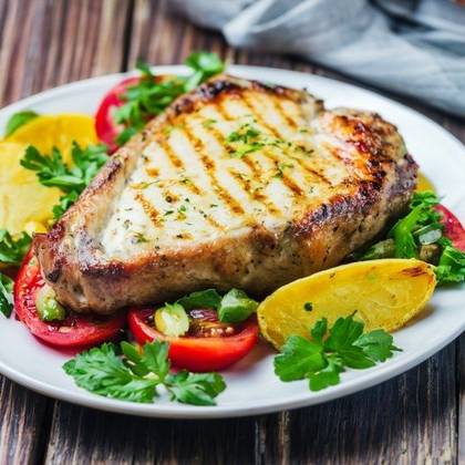 Kuřecí steak s parmazánovými bramborami