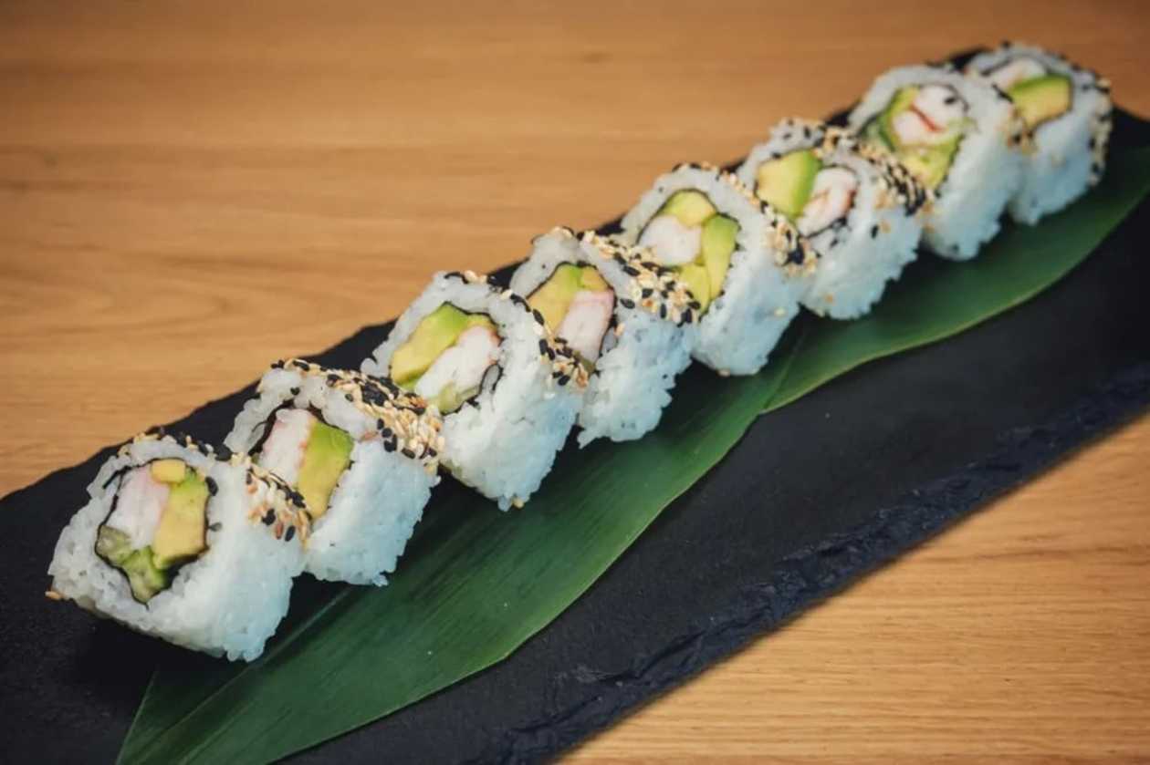 California Uramaki Rolls