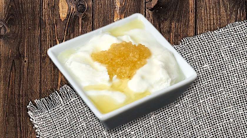 White Yogurt with Garlic