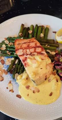 BB Salmon with Asparagus