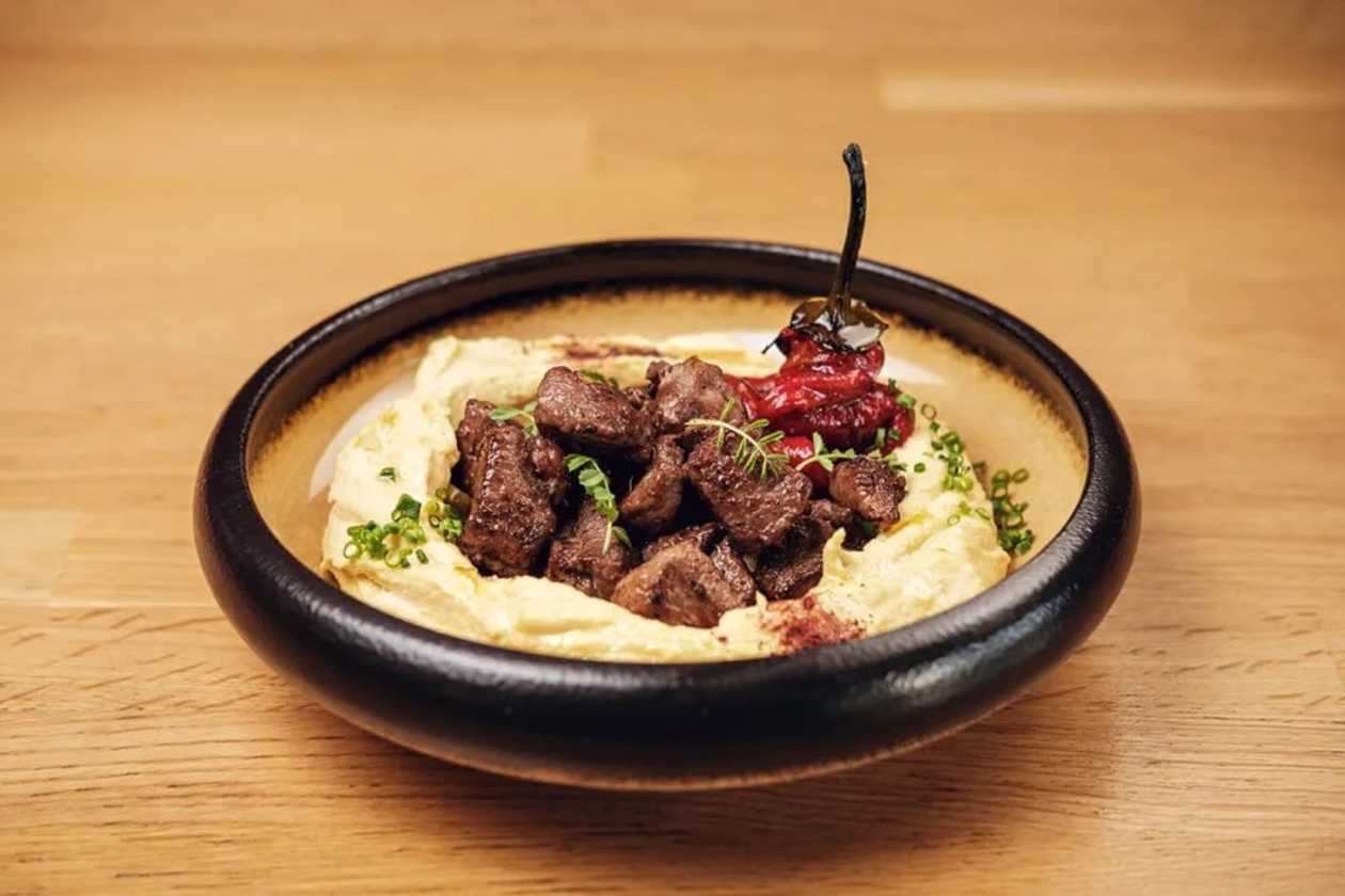 Hummus with Lamb Yakitori