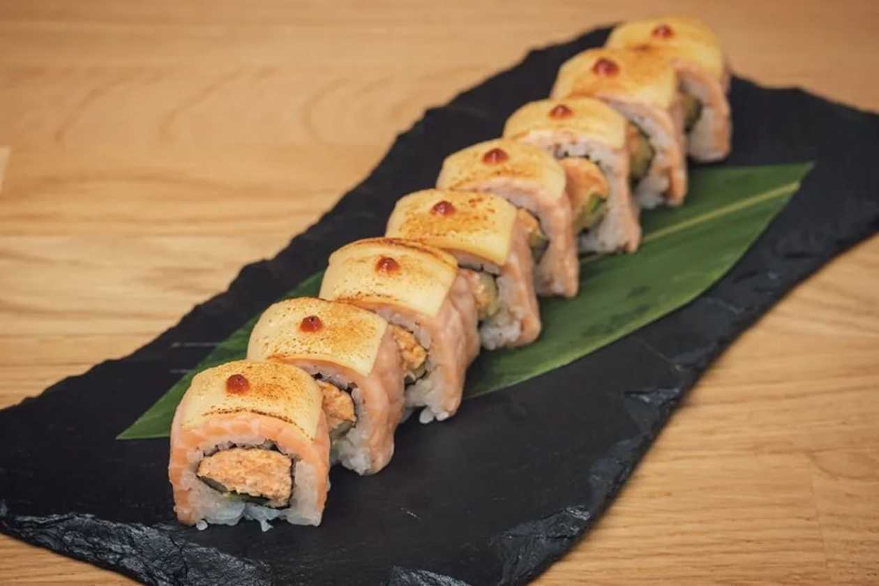 Salmon Cheese Uramaki Special Rolls