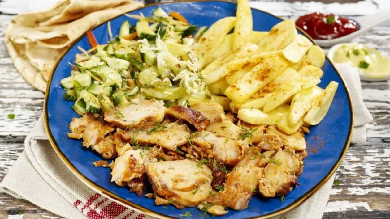 Chicken Shawarma on a Plate