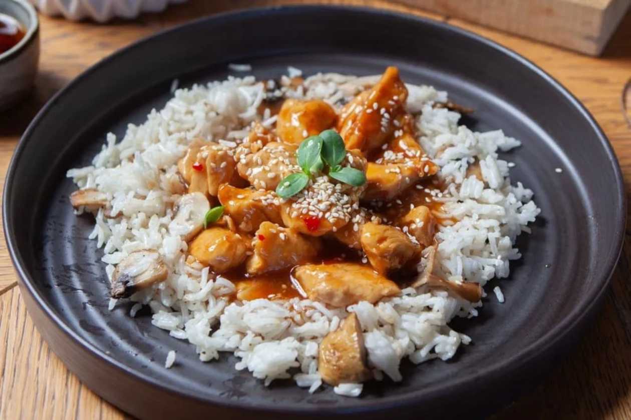 Chicken Breast with Mushrooms in Spicy Sauce with Basmati Rice