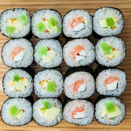 Ebi Maki 8 Pieces