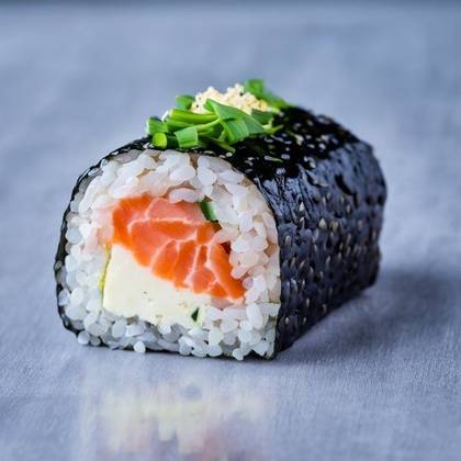 Salmon Gunkan