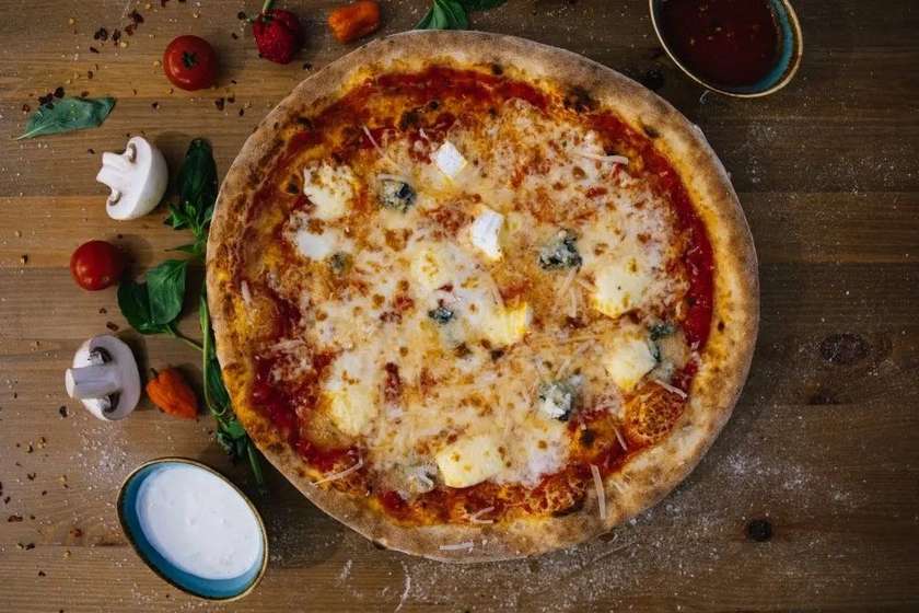 Pizza Quattro Formaggi