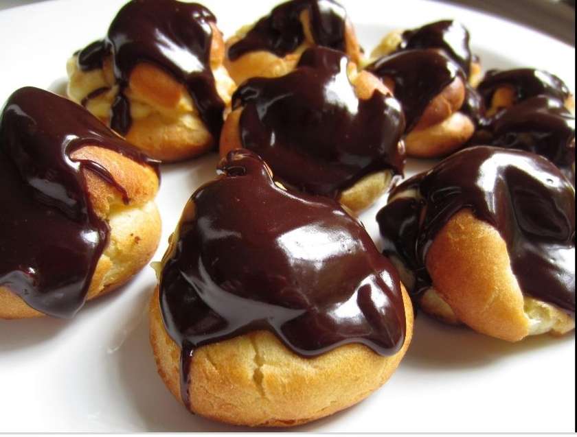 Profiteroles