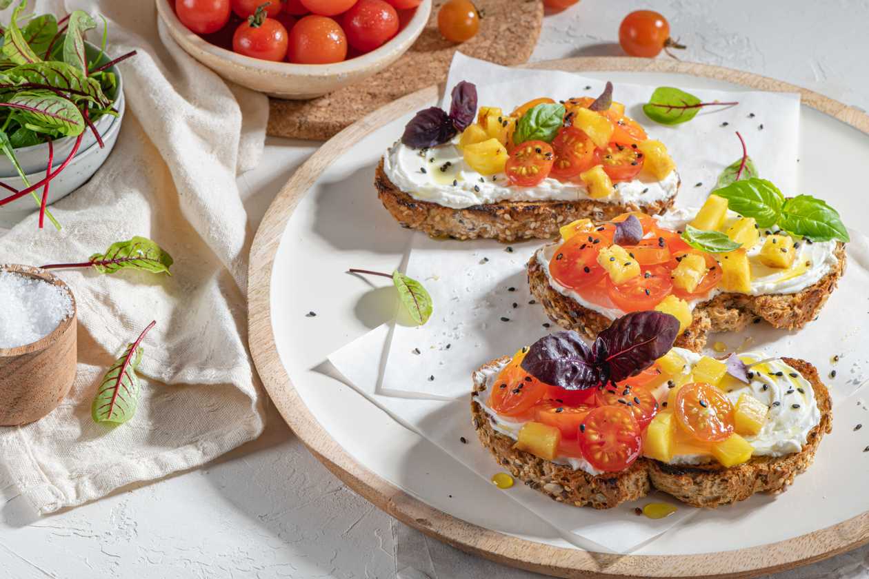 3 maxi bruschettas