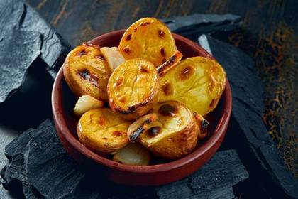 Grilled Potatoes with Salo