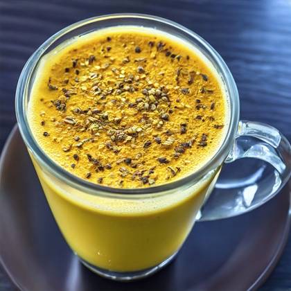 Turmeric cinnamon latte