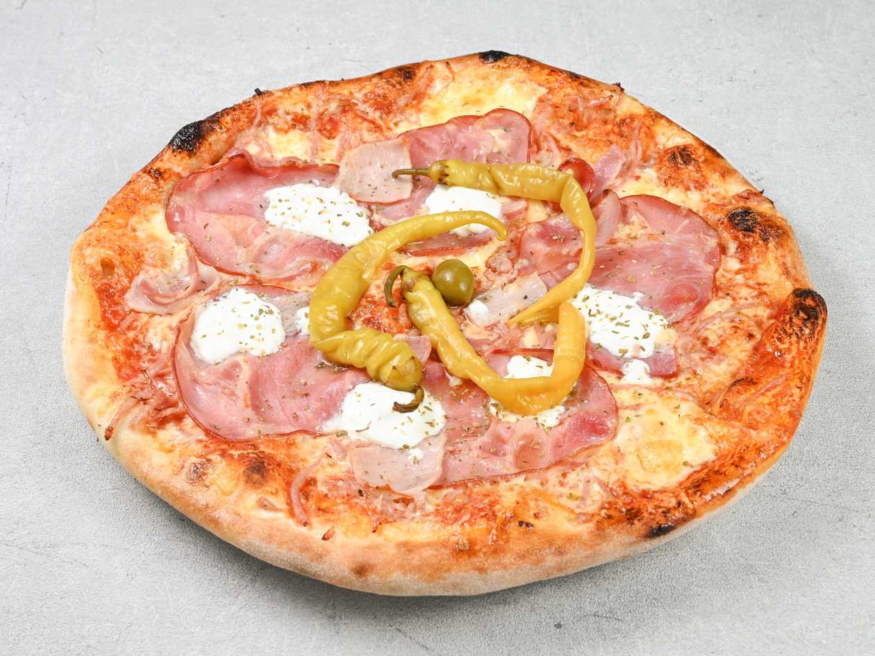 Pizza Deluxe