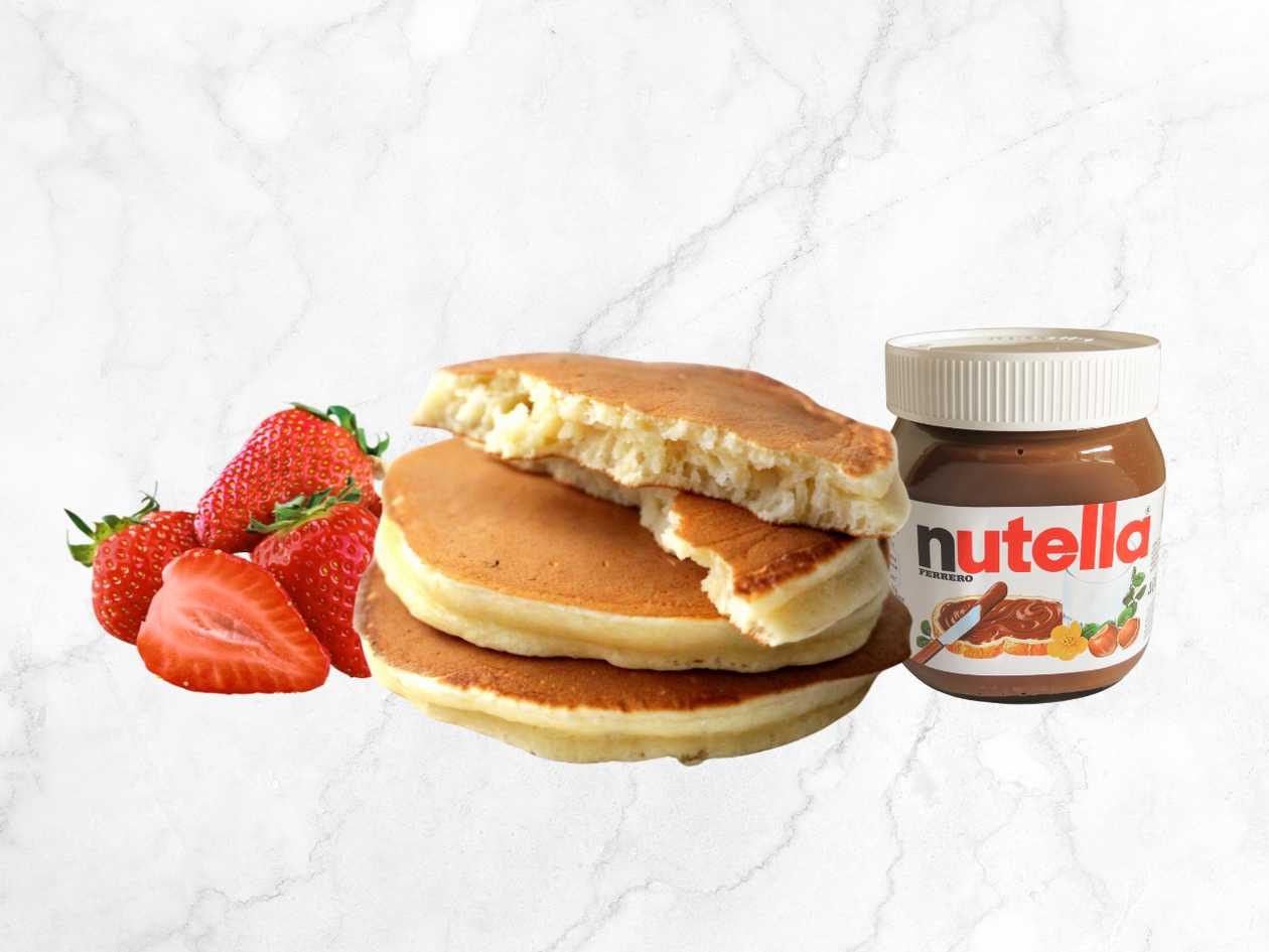 American Pancakes W/ Strawberries & Nutella