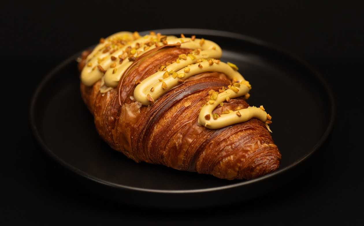 Croissant Fistic