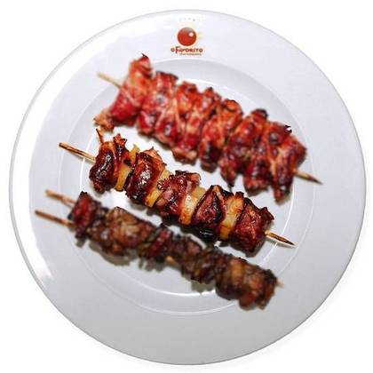Chicken Skewers with Bacon and Pineapple