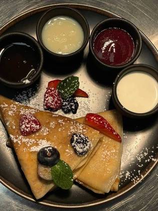 Crepes With Toppings