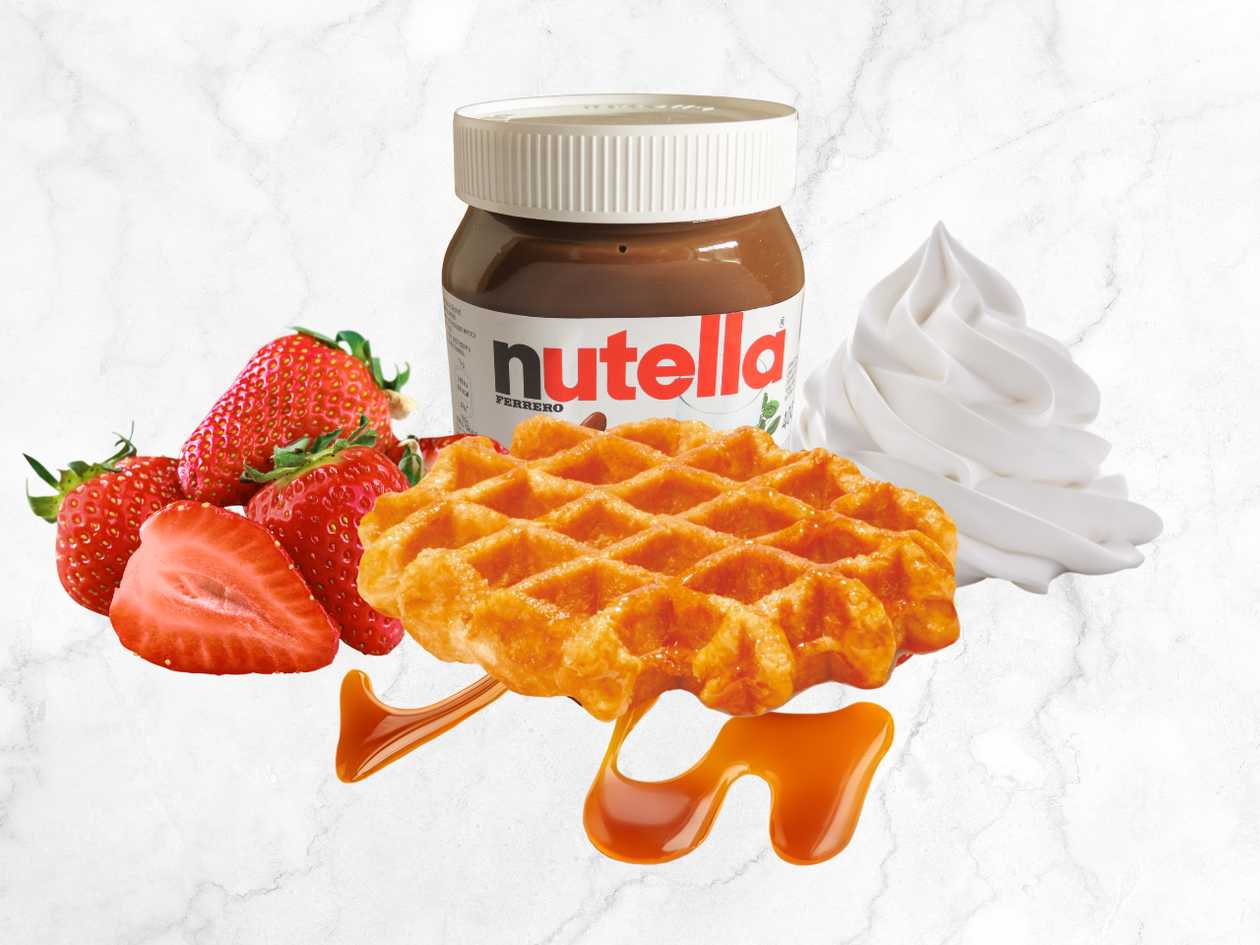 Gaufre W/ Strawberries, Caramel Topping, Nutella & Whipped Cream